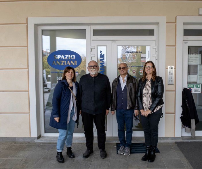 Il Presidente Tommaso Alfieri, la vice presidente Elisa Daniele, il direttore Luca Gosso e la responsabile dei servizi Gabriella Brino Il Presidente Tommaso Alfieri, la vice presidente Elisa Daniele, il direttore Luca Gosso e la responsabile dei servizi Gabriella Brino