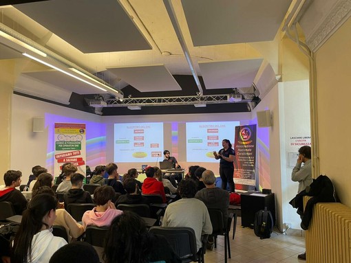 Prima fase di formazione BLS e DAE conclusa all'Istituto Mucci di Bra