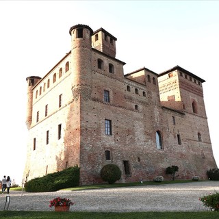 Il castello di Grinzane Cavour, simbolo delle colline Unesco, sede del convegno internazionale promosso da Ugivi