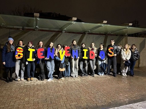 Studenti spagnoli in Erasmus all’Artistico Gallizio di Alba Studenti spagnoli in Erasmus all’Artistico Gallizio di Alba