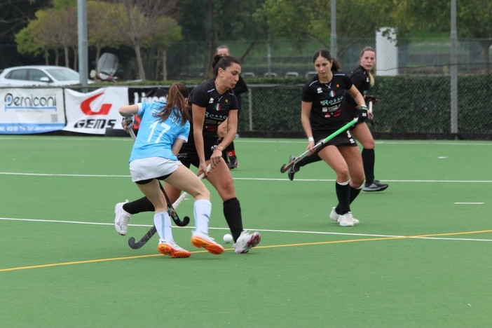 HOCKEY F / La Lorenzoni Bra pareggia in casa con le romane del Butterfly nel Campionato Elite