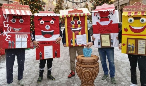 A Barge e Bagnolo l’estrazione dei biglietti del concorso natalizio