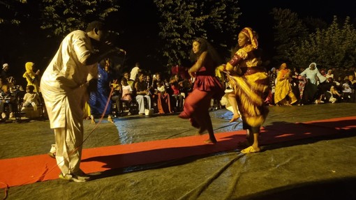 Un momento di una festa senegalese a Bra