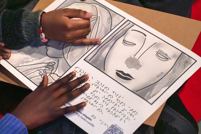 "Dalla Basilica Vaticana ad Alba”: visita multisensoriale alla mostra dedicata al calco della Pietà di Michelangelo