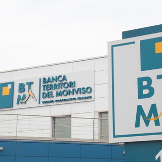 Banca Territori del Monviso lancia il primo Hackathon NEXT dedicato ai giovani Banca Territori del Monviso lancia il primo Hackathon NEXT dedicato ai giovani