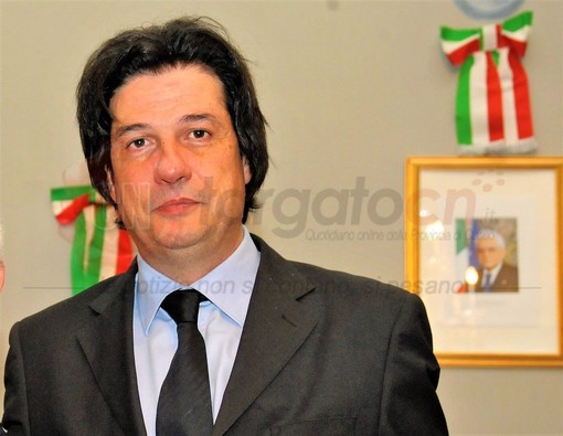 L'ex sindaco Luca Colombatto