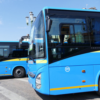 Disservizi dei trasporti e ritardi a scuola, Grandabus: "Disponibili ad incontrare enti e comuni per trovare delle soluzioni"