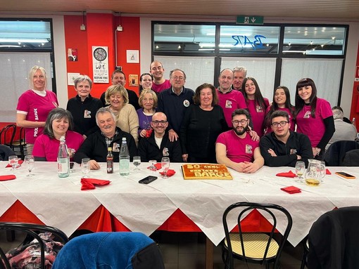 La Pro loco di Barge durante i festeggiamenti per i 50 anni dalla fondazione