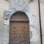 L'ingresso dell'ex Ospizio di Busca