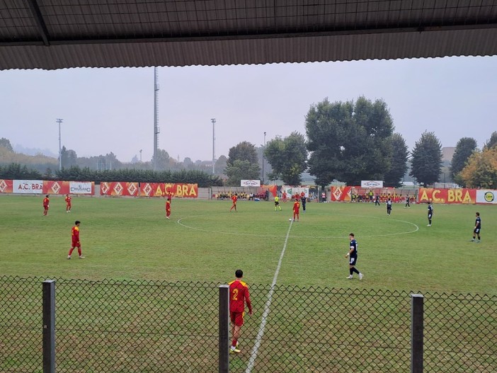 CALCIO SERIE D / Il Bra batte un colpo: all’”Attilio Bravi” battuto 2-0 il fanalino di coda Celle Varazze CALCIO SERIE D / Il Bra batte un colpo: all’”Attilio Bravi” battuto 2-0 il fanalino di coda Celle Varazze