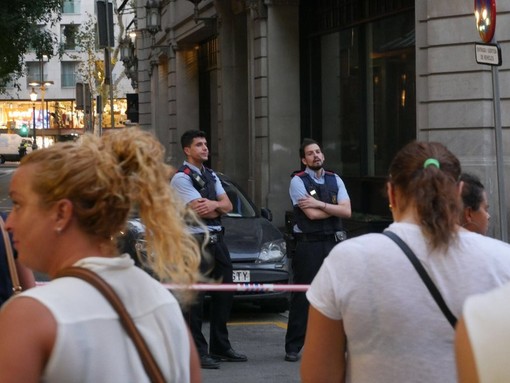 &quot;Barcellona, che paura! Si teme un secondo attentato&quot;: la testimonianza di Massimiliano, 23enne monregalese