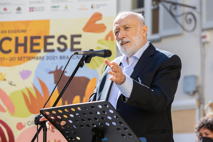 Carlo Petrini, aveva 76 anni Carlo Petrini, aveva 76 anni
