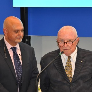 Da destra il presidente della Fondazione Ospedale Alba Bra Bruno Ceretto con il direttore Luciano Scalise