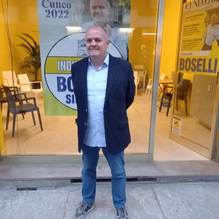 Cuneo, inaugurata la sede di &quot;Boselli sindaco/Indipendenti&quot;: &quot;Maggioranza debole e indecisa, pronti al viaggio verso le elezioni 2022&quot;