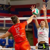 Bergese (Mondovì Volley) in azione (ph. Cristiano Silvestri)