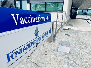 Il commissario Figliuolo (foto di Barbara Guazzone)