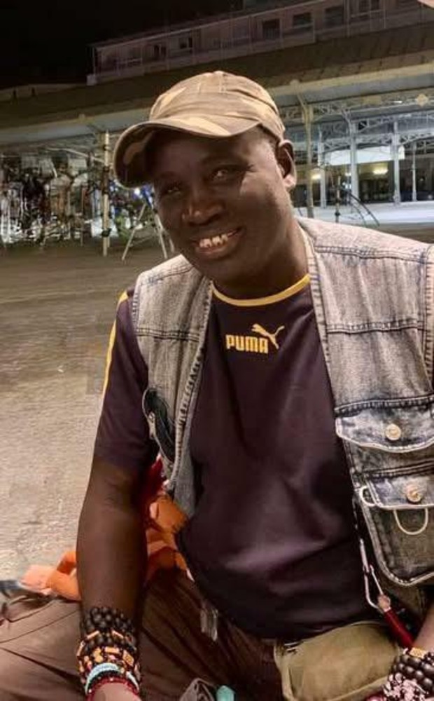 Una foto di Abdu Dian Blu