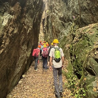 Escursione tra le cave di alabastro sulla collina di Busca Escursione tra le cave di alabastro sulla collina di Busca