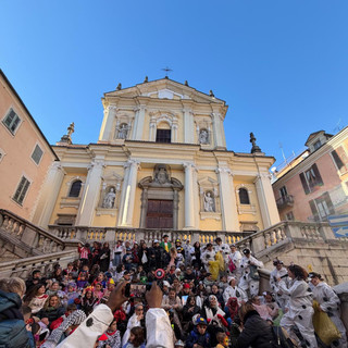 Ceva, un carnevale di colori e allegria per grandi e piccini
