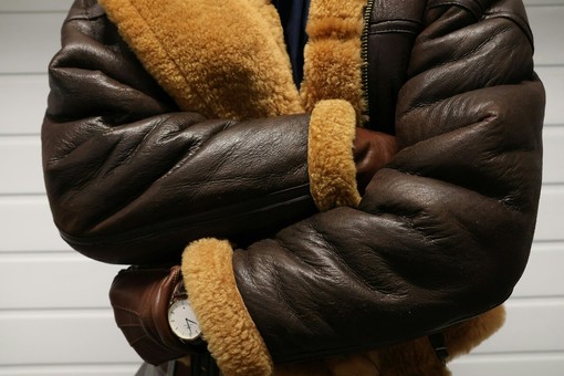 Cappotto in pelle uomo: il ritorno di un classico Cappotto in pelle uomo: il ritorno di un classico