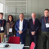 Da sinistra: Nicolò Rivero (Comitato No biodigestore), Daniela Gazzera (Comitato), l'Assessore Paolo Bongioanni, il sindaco di Saluzzo Franco Demaria, Bruno Franco (comitato) Da sinistra: Nicolò Rivero (Comitato No biodigestore), Daniela Gazzera (Comitato), l'Assessore Paolo Bongioanni, il sindaco di Saluzzo Franco Demaria, Bruno Franco (comitato)