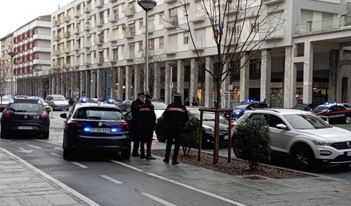 Controlli delle forze dell'ordine in corso Giolitti in una foto di repertorio Controlli delle forze dell'ordine in corso Giolitti in una foto di repertorio