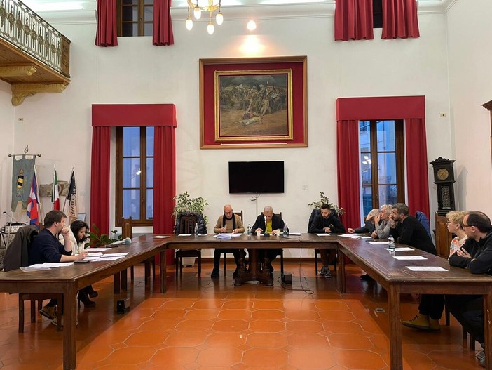 Il Consiglio Comunale di Garessio riunito Il Consiglio Comunale di Garessio riunito