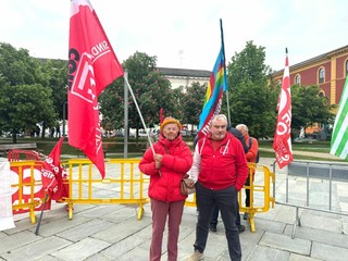 Nelle foto alcuni momenti della manifestazione tenuta in piazza Foro Boario