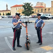 Saluzzo, attività di controllo rafforzata dei Carabinieri su monopattini e bici
