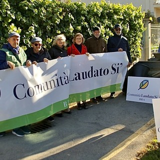 Un gruppo della Comunità Laudato si’ di Bra Un gruppo della Comunità Laudato si’ di Bra