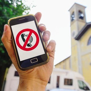 Mombasiglio, un intero week end senza segnale telefonico, il sindaco: “I piccoli borghi dimenticati da tutti" Mombasiglio, un intero week end senza segnale telefonico, il sindaco: “I piccoli borghi dimenticati da tutti"
