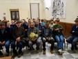 Cerimonia di consegna delle medaglie agli alpini che parteciparono ai campi Ana nel Friuli del 1976- foto Paola Ravazzi Cerimonia di consegna delle medaglie agli alpini che parteciparono ai campi Ana nel Friuli del 1976- foto Paola Ravazzi