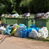 Manta intensifica la lotta ai rifiuti abbandonati: controlli, identificazioni e sanzioni Manta intensifica la lotta ai rifiuti abbandonati: controlli, identificazioni e sanzioni