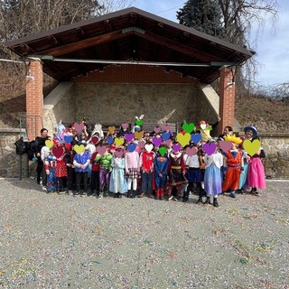 Festa di Carnevale alla scuola dell’infanzia e primaria di Sale delle Langhe Festa di Carnevale alla scuola dell’infanzia e primaria di Sale delle Langhe