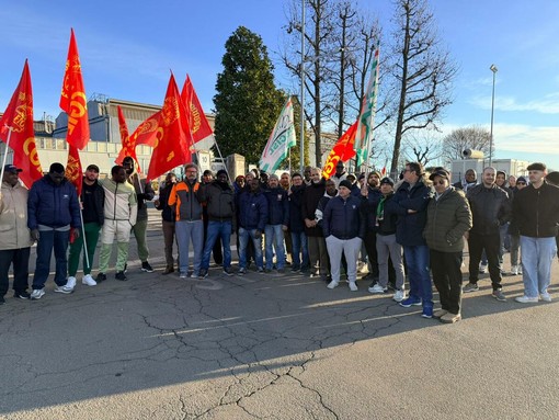 Allison, lavoratori bocciano la proposta della direzione aziendale: due giorni di sciopero nello stabilimento di Cervere