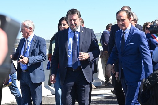 Matteo Salvini e Alberto Cirio all'inaugurazione dell'Asti-Cuneo (foto Barbara Guazzone)