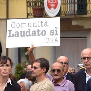 Nella foto Claudio Gallizio, tra i referenti della Comunità Laudato Si’ Bra 2