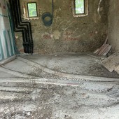 Gli interni di Cascina Vecchia sono ancora da ultimare Gli interni di Cascina Vecchia sono ancora da ultimare