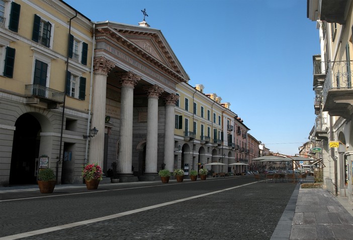 &quot;E i residenti, dove le mettono le macchine?&quot;: un lettore si interroga sulla riqualificazione del centro storico di Cuneo