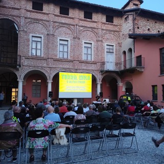 Cherasco, due serate di cinema all’aperto con i docufilm di Remo Schellino