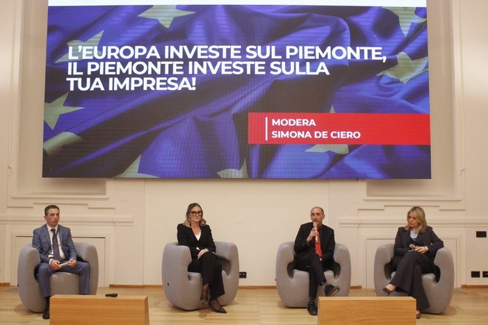 Cuneo accelera con l'Europa: Synergie Italia presenta le opportunità del FESR 2021-2027 per le imprese piemontesi Cuneo accelera con l'Europa: Synergie Italia presenta le opportunità del FESR 2021-2027 per le imprese piemontesi