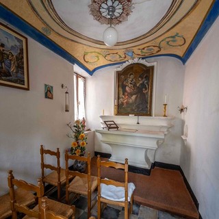 L'interno della cappella della Madonna della Neve