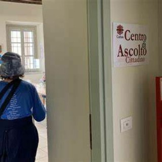 Ad Alba crescono le richieste ai centri di ascolto Caritas: “Emergono bisogni sempre più complessi”