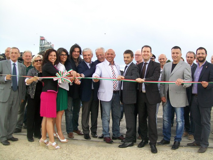 Taglo del nastro alla Tritogom di Cherasco