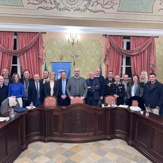 Il Consiglio provinciale riunito a Envie: approvati bilancio, protocolli strategici e provvedimenti su viabilità e gestione faunistica