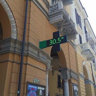 IL METEO / Temporali nel fine settimana, ma la morsa del caldo non si allenta