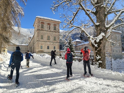La magia dell’inverno al Castello di Casotto: ultimi due weekend per vivere l’esperienza con ciaspole La magia dell’inverno al Castello di Casotto: ultimi due weekend per vivere l’esperienza con ciaspole
