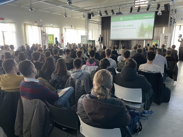 "Il Registro dei crediti di carbonio può diventare strategico per la filiera forestale piemontese" "Il Registro dei crediti di carbonio può diventare strategico per la filiera forestale piemontese"