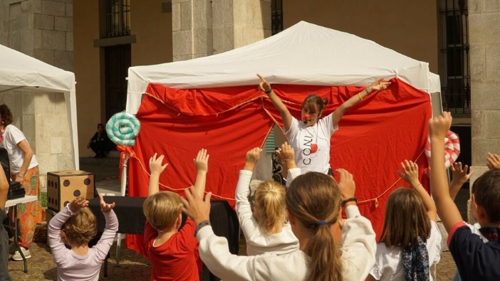 Domenica 31 maggio a Cuneo la Giornata del Naso Rosso: CôniVIP in via Roma Domenica 31 maggio a Cuneo la Giornata del Naso Rosso: CôniVIP in via Roma