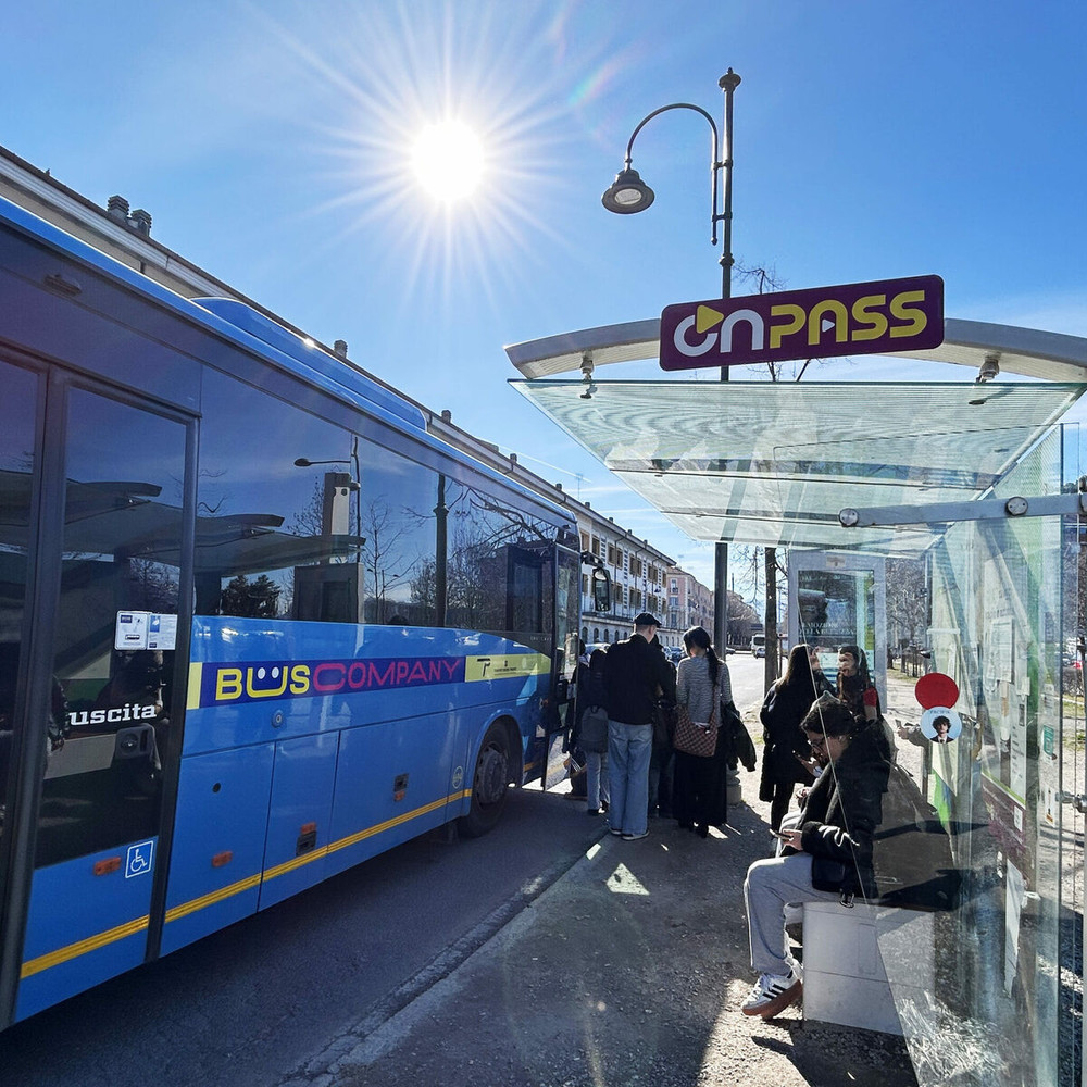 Muoversi in bus a Cuneo pagando 9 euro al mese: il CN Pass convince e conferma i numeri del debutto